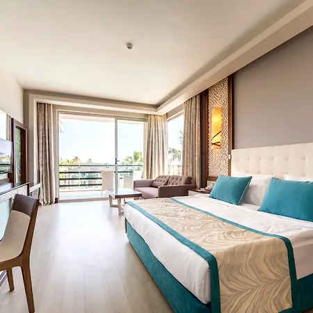 Resort Tui Magic Life Masmavi 5*