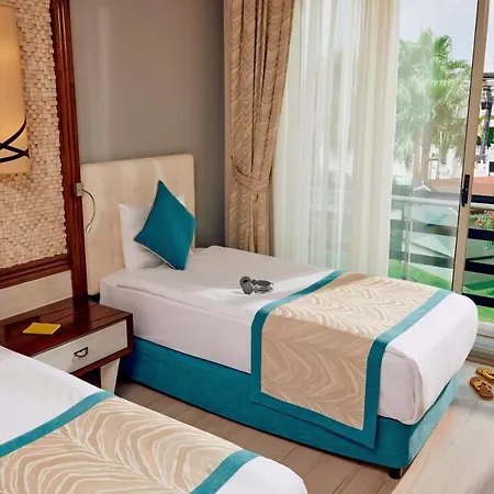Tui Magic Life Masmavi Resort 5*